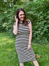 Load image into Gallery viewer, ILLUSION MIDI DRESS