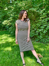 Load image into Gallery viewer, ILLUSION MIDI DRESS