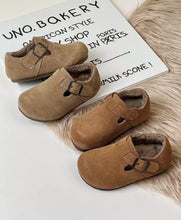 Load image into Gallery viewer, PREORDER: Flynn kids clogs 11.10.25