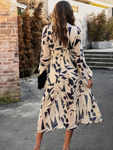 Load image into Gallery viewer, Printed Long Sleeve Midi Dress SAMPLE