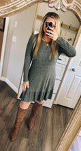 Load image into Gallery viewer, Renee Dress
