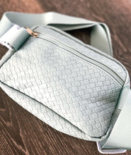 Load image into Gallery viewer, Vegan Leather and Nylon Weaved Bum Bag