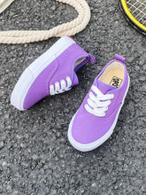Load image into Gallery viewer, PREORDER: Kid's Canvas Lace-up Shoes 11.10.25