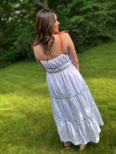 Load image into Gallery viewer, BIRDS OF A FEATHER MAXI DRESS