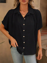 Load image into Gallery viewer, The Reese Lightweight Button Shirt