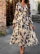 Load image into Gallery viewer, Printed Long Sleeve Midi Dress SAMPLE
