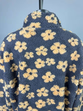 Load image into Gallery viewer, PREORDER: WYNTER FLEECE 11.10.25