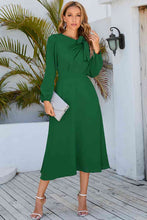 Load image into Gallery viewer, Twisted Long Sleeve Midi Dress