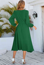 Load image into Gallery viewer, Twisted Long Sleeve Midi Dress