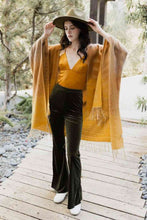 Load image into Gallery viewer, Leto Desert Ambiance Colorblend Tassel Trim Poncho
