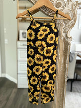Load image into Gallery viewer, RTS: Sunflower/ Leopard Jumper-
