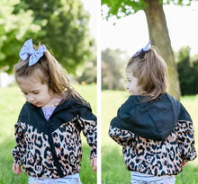 Load image into Gallery viewer, RTS: Forever3am Mommy and Me LEOPARD Windbreaker*
