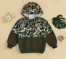 Load image into Gallery viewer, PREORDER: Rerun: Kids Camo Jacket 11.10.25 OSYM

