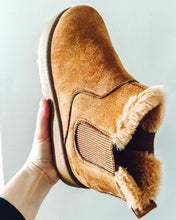 Load image into Gallery viewer, PREORDER: RERUN #2 The Vicki Suede Platform Booties 12.23.24 OSYM
