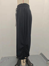 Load image into Gallery viewer, PREORDER: The Collee Cinch Pants 3.17.25 osym
