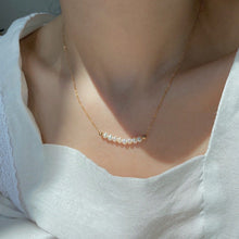 Load image into Gallery viewer, *RTS* Freshwater Pearl Necklace
