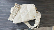 Load image into Gallery viewer, rts: Tufted Crossbody
