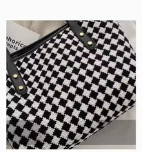 Load image into Gallery viewer, Weaved Checker Totes
