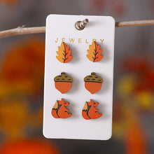 Load image into Gallery viewer, Wooden Fall Stud Packs
