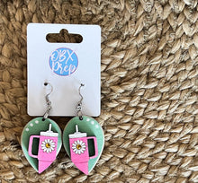 Load image into Gallery viewer, Hand-Painted Pink Tumbler Wood Earrings with Daisy and Rhinestones.

