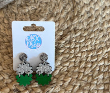 Load image into Gallery viewer, Hand-Painted Floral-Shaped St. Patrick&#39;s Day Wood Earrings with Polka Dot and Green Design.
