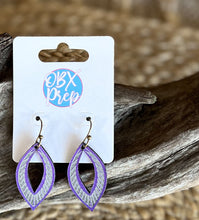 Load image into Gallery viewer, Handmade Spring Pastel Leaf Cutout Earrings – Lightweight &amp; Chic! 🌸✨.
