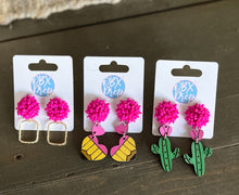 Load image into Gallery viewer, Handmade Hand-Painted Cactus Earrings – Southwestern Charm with a Pop of Pink! 🌵✨.
