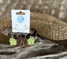 Load image into Gallery viewer, Handmade Hand-Painted Monstera Leaf Wood Earrings – Tropical &amp; Chic! 🌿✨.
