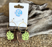 Load image into Gallery viewer, Handmade Hand-Painted Monstera Leaf Wood Earrings – Tropical &amp; Chic! 🌿✨.
