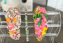 Load image into Gallery viewer, Julie Lemons and Floral Pink Pearl and Seed Beaded Top Knot Headband S
