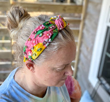 Load image into Gallery viewer, Julie Lemons and Floral Pink Pearl and Seed Beaded Top Knot Headband S
