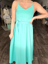 Load image into Gallery viewer, RTS: Forever3am Gemma Maxi Dress-
